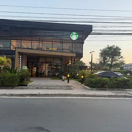 Miya\'S Crib J Cozy Staycation Commonwealth The Residences Quezon City Resort Style Condominium