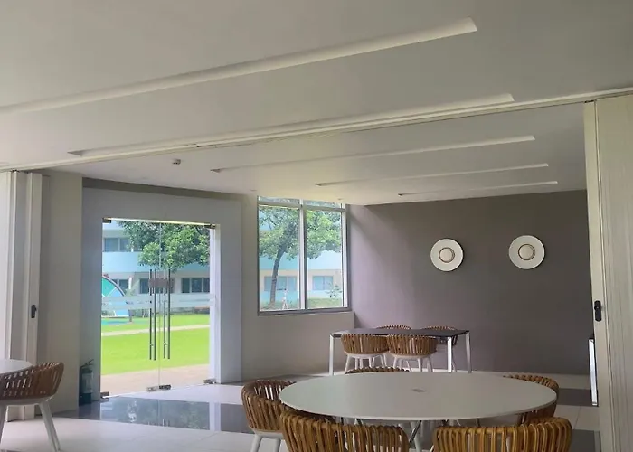 Aparthotel Miya's Crib J Cozy Staycation Commonwealth The Residences Quezon Style Manila